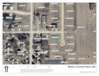 311 3rd St NW, Adams, MN 55909