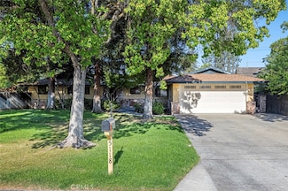 5118 N Harrison Ave, Fresno, CA 93711