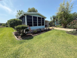 24841 Pine Hill, Leesburg, FL 34748