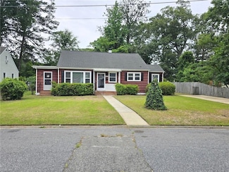 1111 Baxter St, Elizabeth City, NC 27909