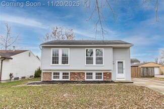 16255 Oaktree Ln, Romulus, MI 48174