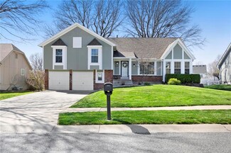 10308 Oakmont St, Lenexa, KS 66215