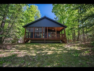 N16411 Cys Dr, Park Falls, WI 54552