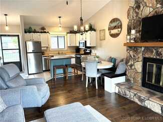 611 Lazy Days Rd Unit 12, Osage Beach, MO 65065