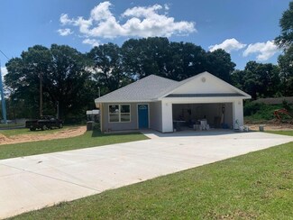 707 Amos St, Crestview, FL 32539