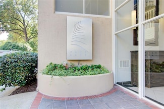 2479 Peachtree Rd NE Unit 304, Atlanta, GA 30305