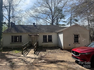 133 Green Place, Lenoir, NC 28645