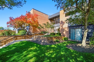 1255 N Sterling Ave Unit 206, Palatine, IL 60067