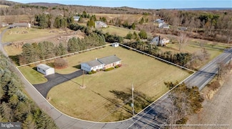 106 Emmas Way, Brodheadsville, PA 18322