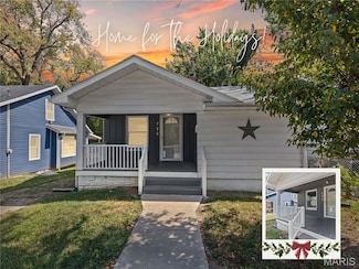 725 Park Dr, Alton, IL 62002