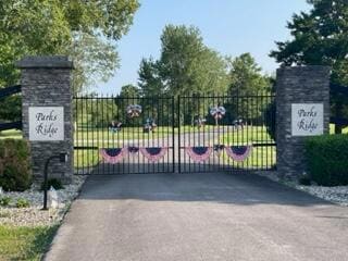 107 Cascade (Parks Ridge Subd) Cir, Russell Springs, KY 42642