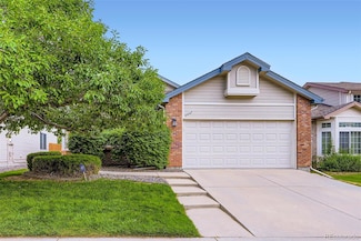 2247 S Lima Ct, Aurora, CO 80014