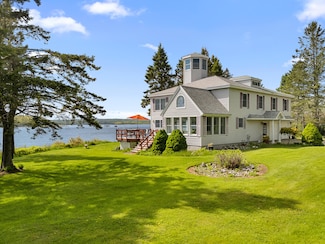 112 Rocky Point Rd, Stockton Springs, ME 04981