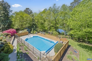 3511 Marlboro Ct, Charlottesville, VA 22901