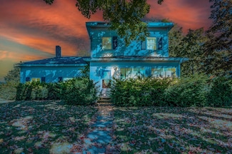 104 W Michigan St, Farwell, MI 48622