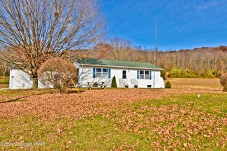 12 Archery Ln, Tamaqua, PA 18252