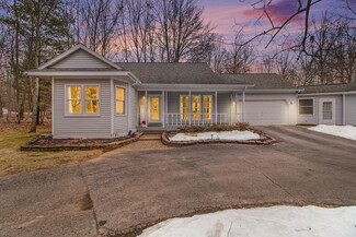 9030 Timberlane Dr, Stanwood, MI 49346