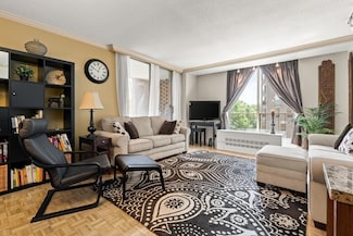 33 Pond Ave Unit 603, Brookline, MA 02445