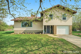 2172 W Washington Rd, Ithaca, MI 48847