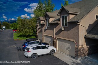 1802 Honeysuckle Loop, Driggs, ID 83422