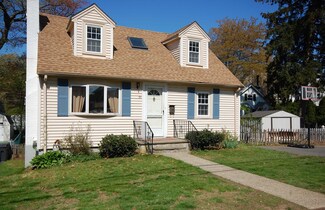 50 Top Hill Ave, Dedham, MA 02026