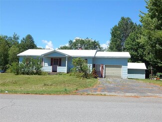 260 Massachusetts Ave, Millinocket, ME 04462