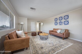 9336 W Floyd St, Tucson, AZ 85735