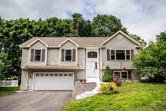 23 Benning St, Salem, NH 03079