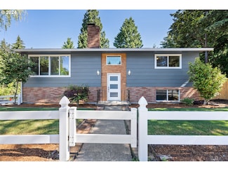 1775 NW 13th St, Gresham, OR 97030