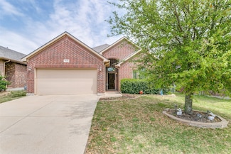 10436 Merced Lake Rd, Fort Worth, TX 76177
