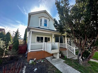 2230 N 2nd St, Milwaukee, WI 53212