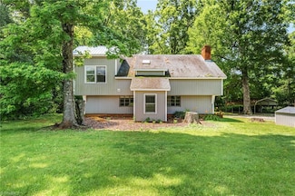 3542 Wayne White Rd, Climax, NC 27233