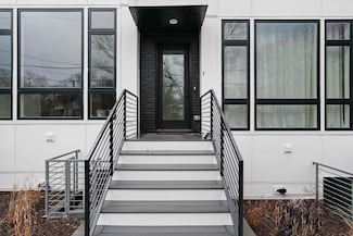 910 Youngs Ln Unit 3, Nashville, TN 37207