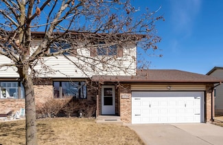 1109 Centennial Pkwy, Waunakee, WI 53597