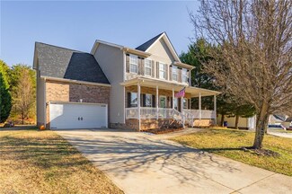 315 Crooked Tree Dr, Kernersville, NC 27284