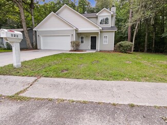 121 Chandler Dr, Ladson, SC 29456