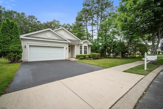 11 Brampton St, Galloway, NJ 08205