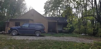 4308 8th Street Rd, Huntington, WV 25701