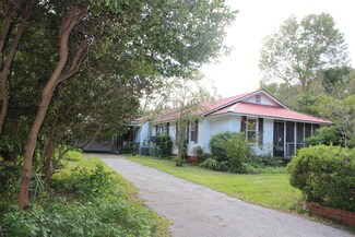 4124 Castenera Ave, Moss Point, MS 39563
