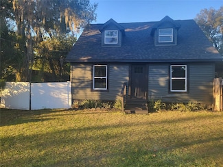 37515 Beauchamp Ave, Dade City, FL 33523