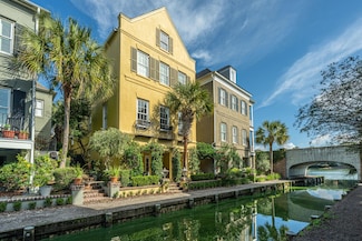 55 Rialto Rd, Mount Pleasant, SC 29464