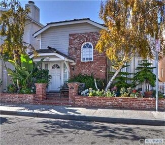 451 62nd St, Newport Beach, CA 92663