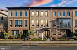 20254 Northpark Dr, Ashburn, VA 20147