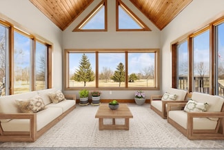 206 Fairway Cir, Glencoe, MN 55336