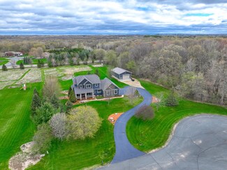 874 Yost Dr, Hudson, WI 54016