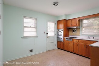 121 Jerome Ave, South Bound Brook, NJ 08880