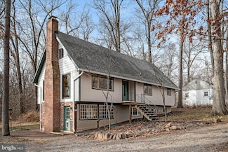 179 River Park Ln, Bluemont, VA 20135