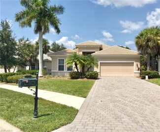 15877 Delasol Ln, Naples, FL 34110