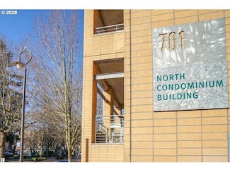 701 Columbia St Unit 103, Vancouver, WA 98660