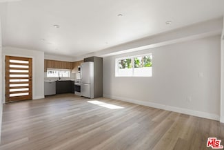 716 W 41st Place Unit 3, Los Angeles, CA 90037